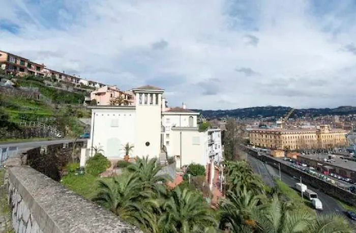 Nina 게스트하우스 라스페치아