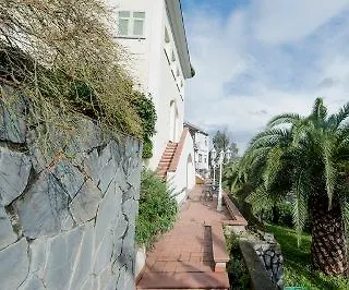 게스트하우스 Nina 4*